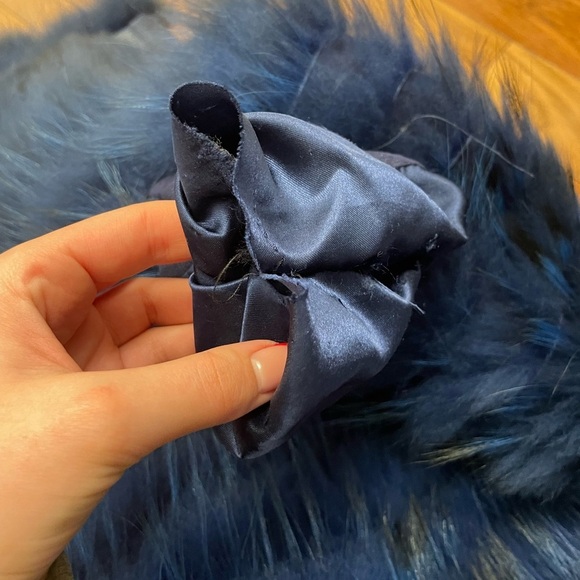 🔥SEND OFFERS🔥 BLUE reversible real fur and leather long vest​​ - Picture 10 of 10